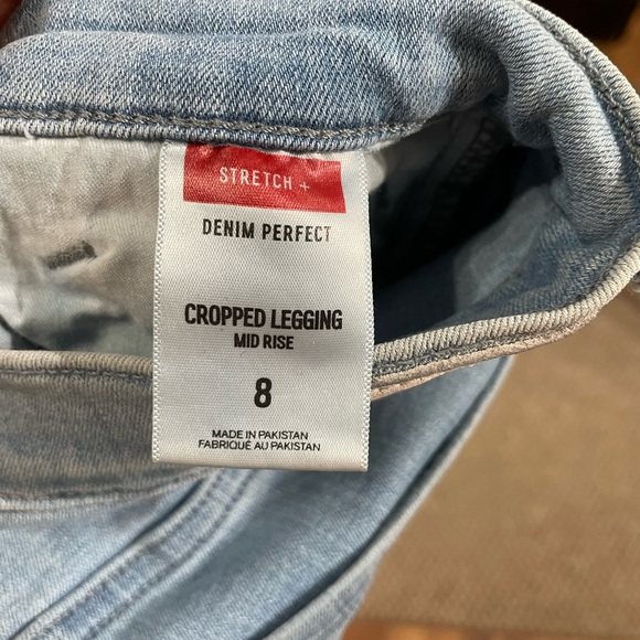 Express- Cropped Legging Mid Rose Bottom Tie Jeans, Size 8 - Picture 5 of 5